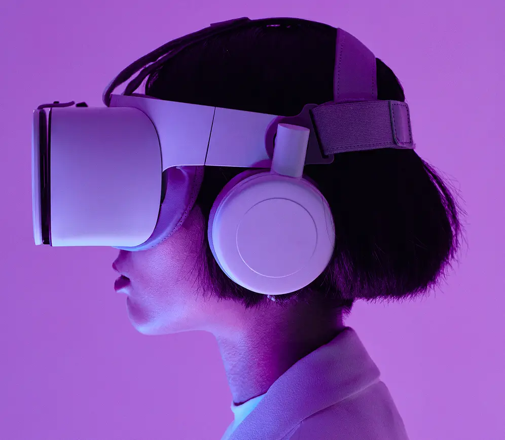 Dive Into The Depths of Virtual Reality